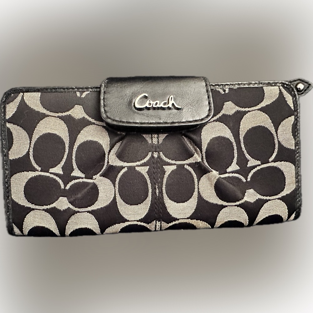 Coach Monogram Black and Cream Wallet